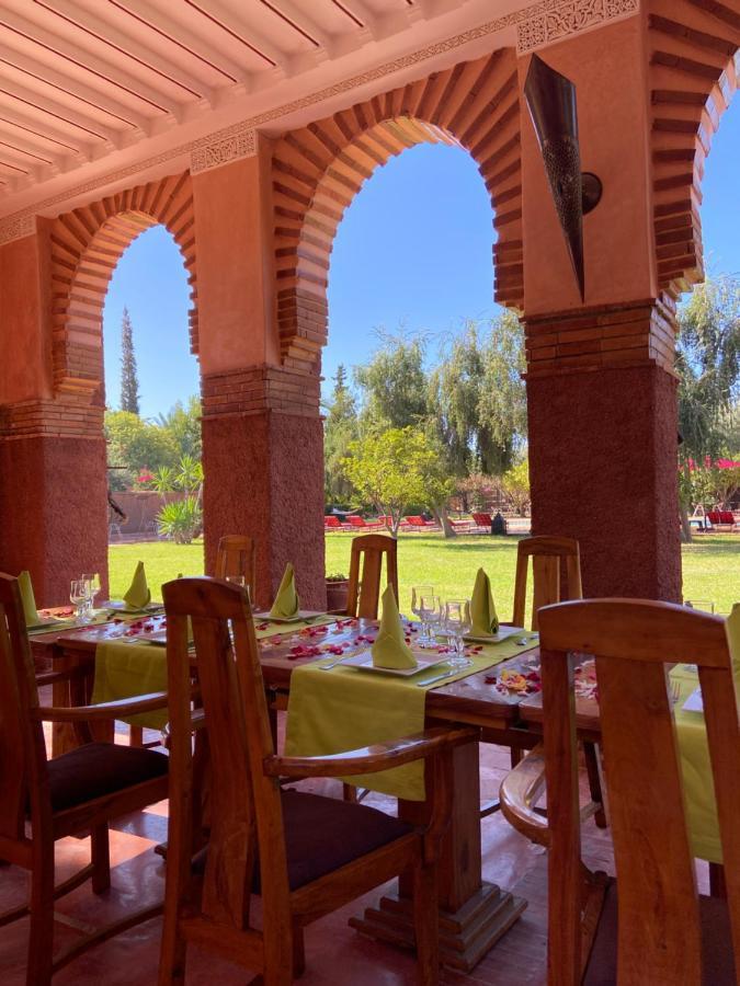 Les Jardins De Marrakech Hotel Ouled Moumen Exterior photo