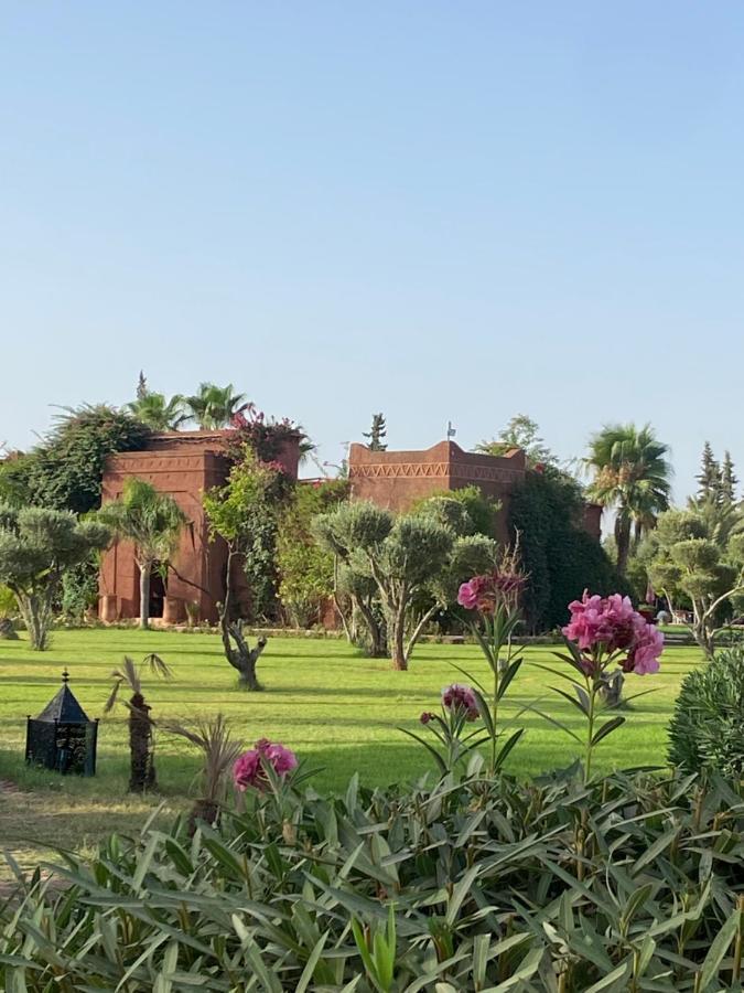 Les Jardins De Marrakech Hotel Ouled Moumen Exterior photo